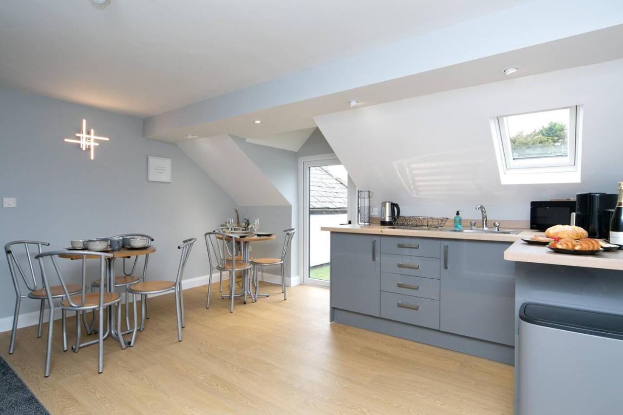 Llanddona Pass The Keys Modern En-Suite Room In Country Pubrestaurant 2 מראה חיצוני תמונה