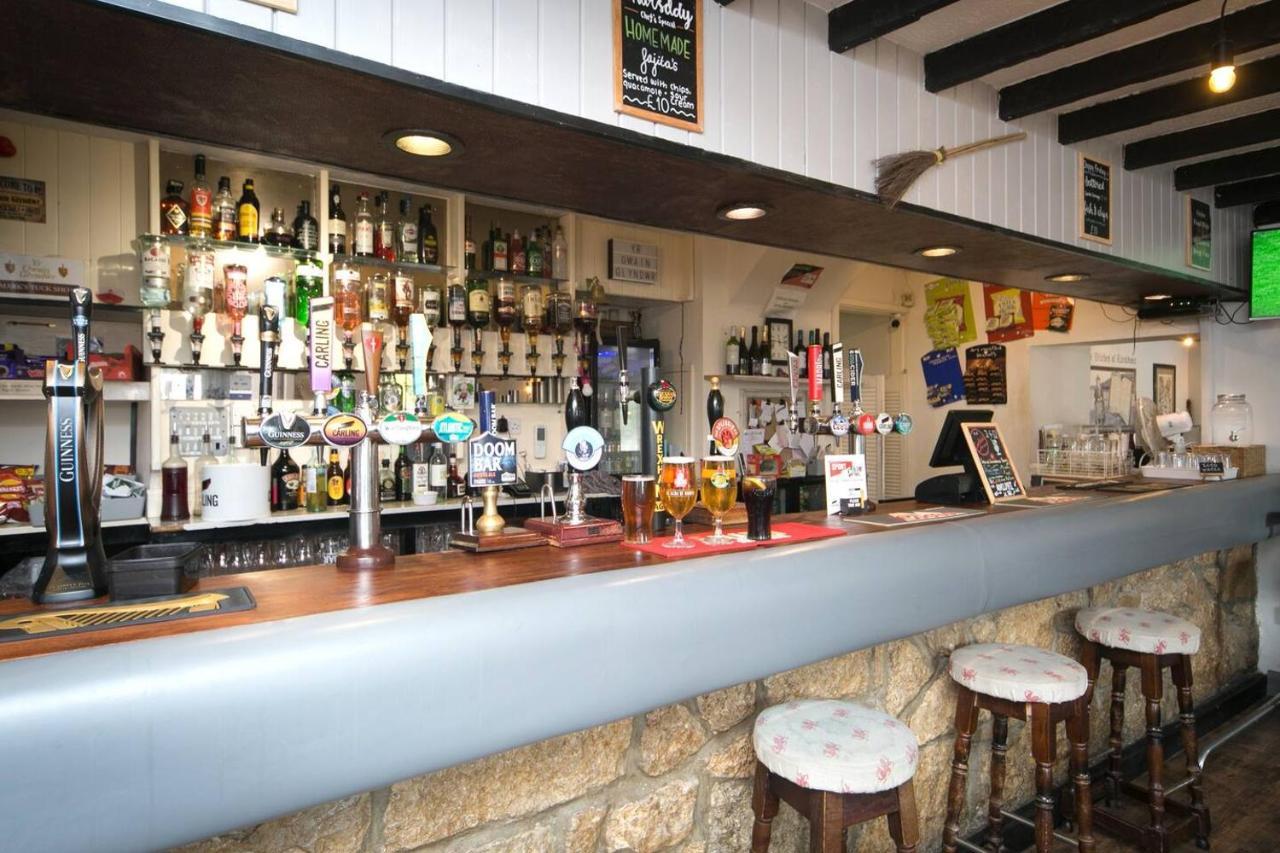 Llanddona Pass The Keys Modern En-Suite Room In Country Pubrestaurant 2 מראה חיצוני תמונה