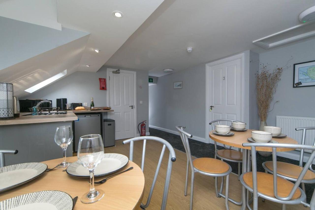 Llanddona Pass The Keys Modern En-Suite Room In Country Pubrestaurant 2 מראה חיצוני תמונה
