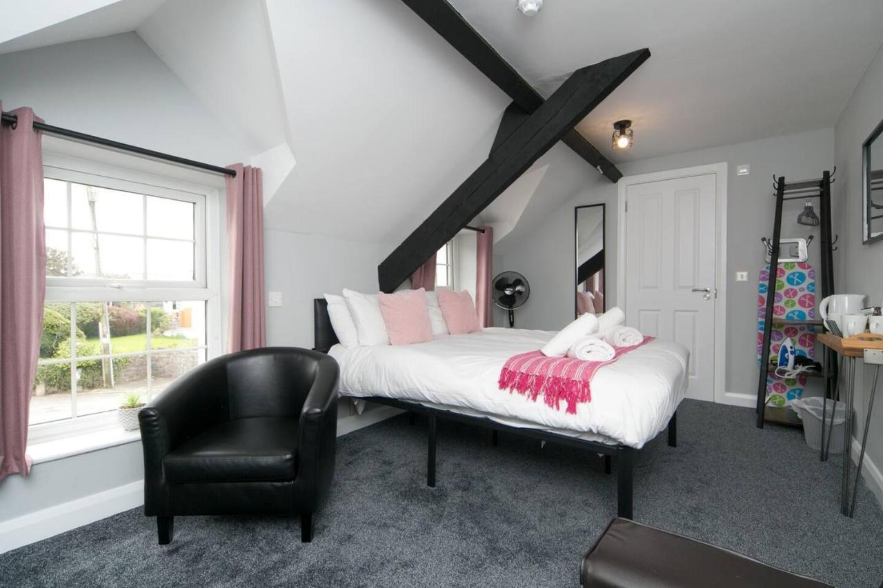 Llanddona Pass The Keys Modern En-Suite Room In Country Pubrestaurant 2 מראה חיצוני תמונה