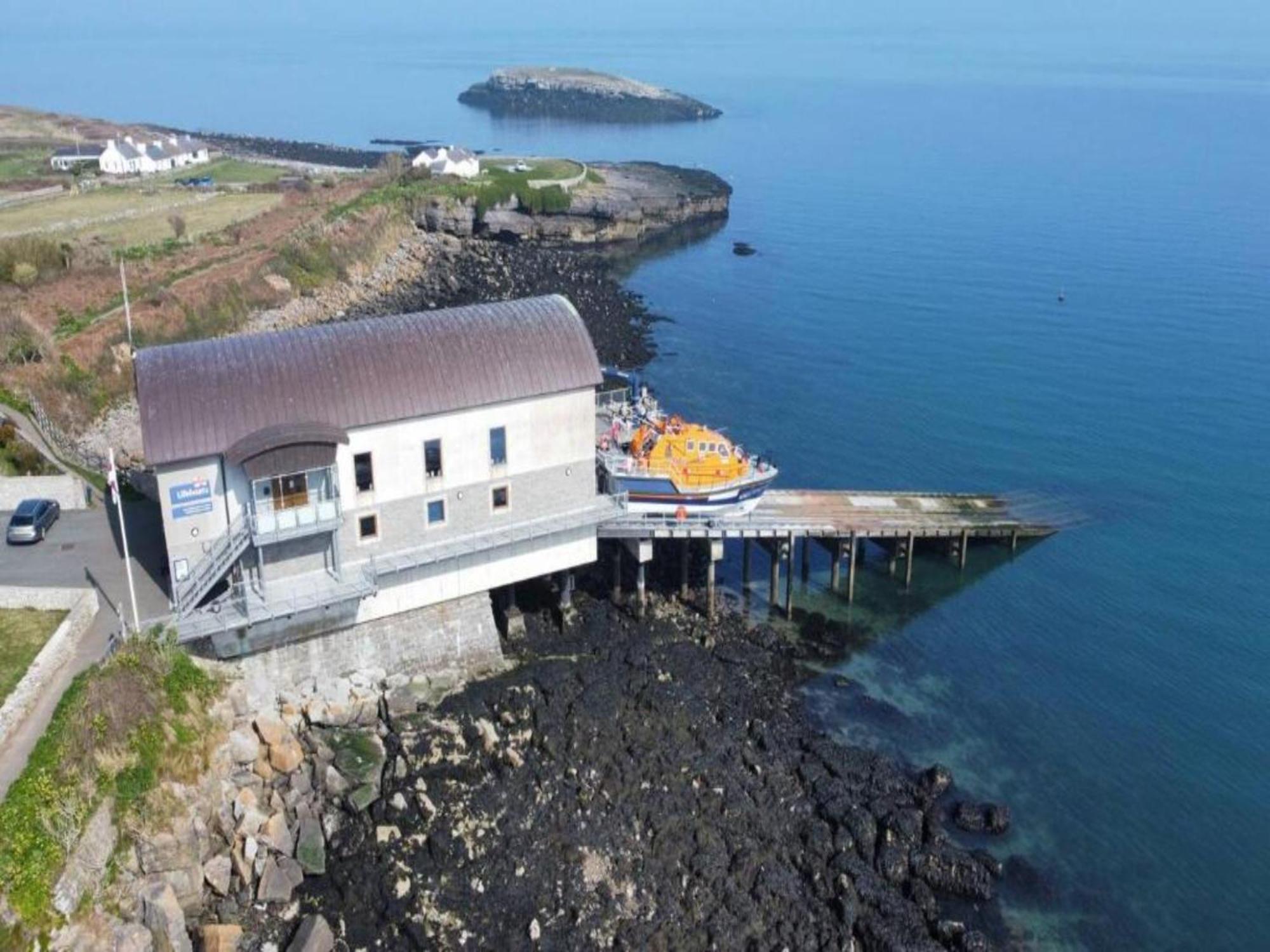 Llanddona Pass The Keys Modern En-Suite Room In Country Pubrestaurant 2 מראה חיצוני תמונה